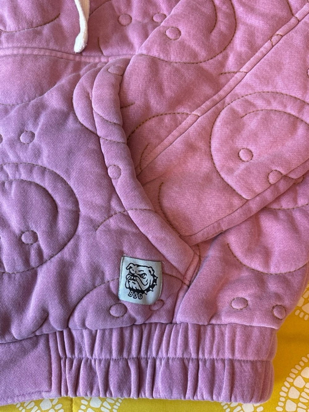 BDG Urban Outfitters Pink Quilted Smiley Face Hoodie Jacket - Picture 4 of 5